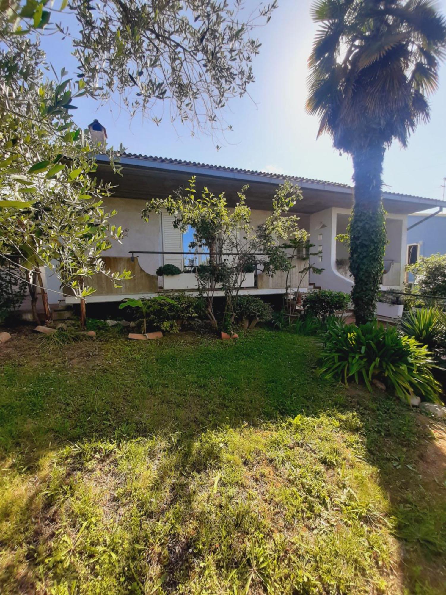 Villa In Collina Vista Mare 阿布鲁齐的罗塞托 外观 照片